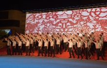 乳山市庆祝改革开放40周年市直机关干部合唱会举行